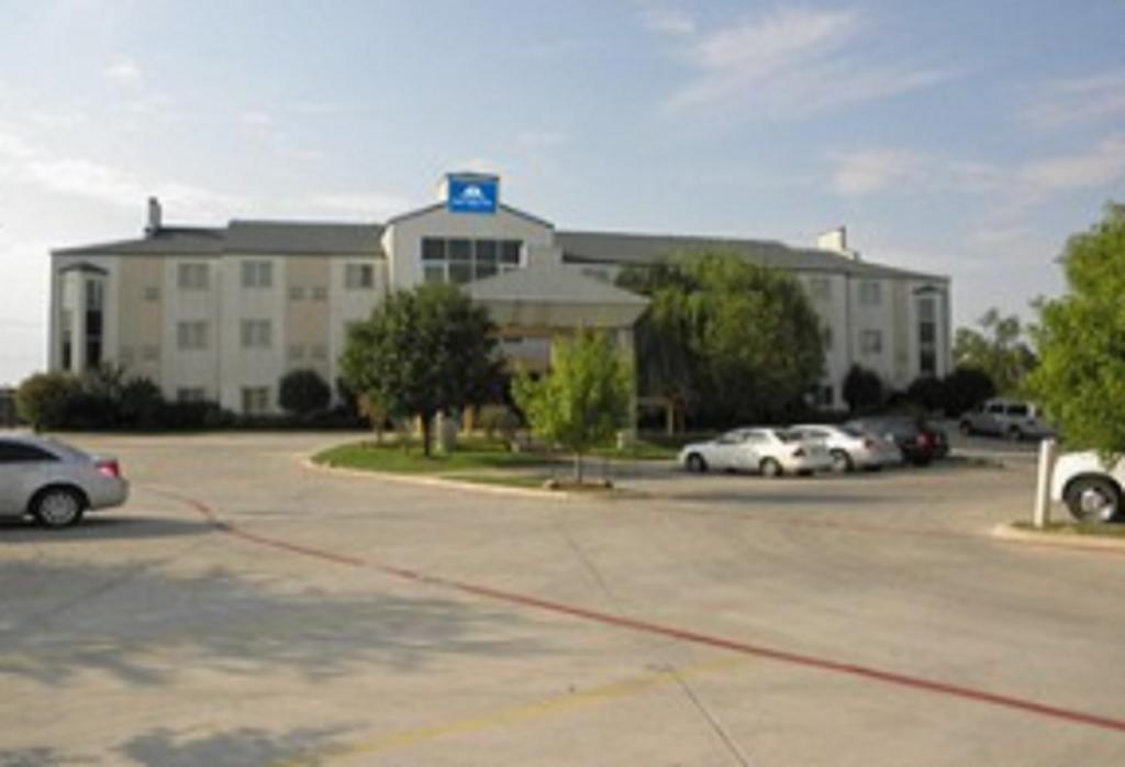 Americas Best Value Inn Decatur Bagian luar foto